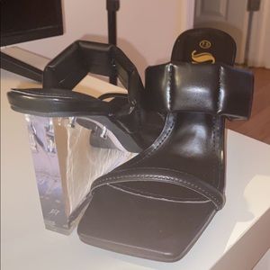 Black wedges - Brand New